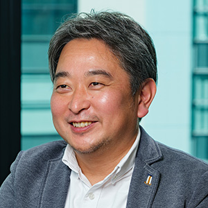 松枝 進介